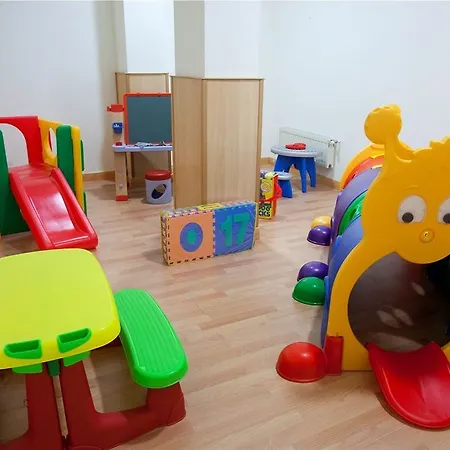 La Familia Gallo Rojo El Campello