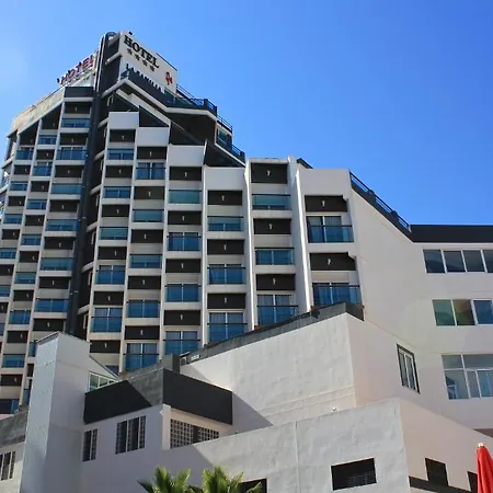 La Familia Gallo Rojo Hotel 4*